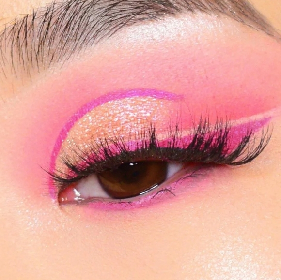 MILANI- GILDED PADTEL MAKEUP PALETTE 🎨 - Picture 11 of 16